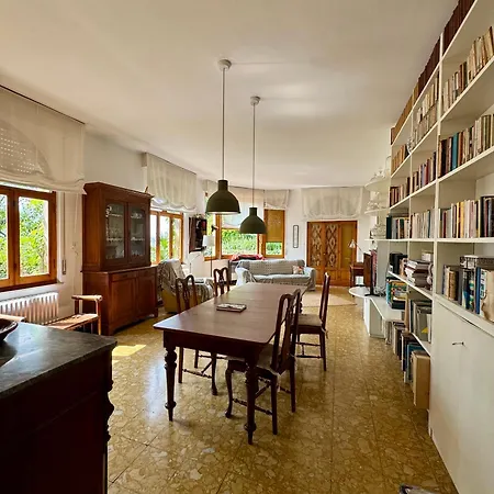 Casa Della Pina *